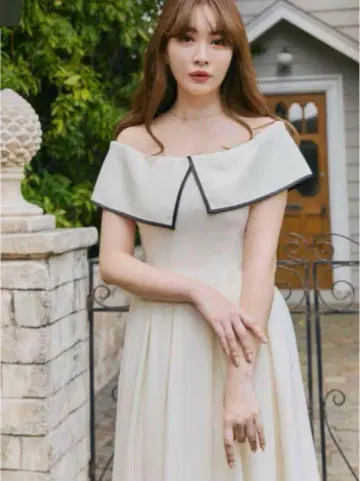 Herlipto Bern Two-Way Dress S 사이즈