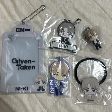 ENHYPEN 제일복권 니키 트레이딩 카드 케이스 아크릴 굿즈