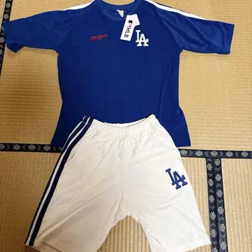 M 새상품 다저스 LA 셋업 반팔 티셔츠 하프 팬츠 파일
