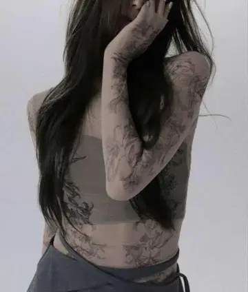 melt the lady lily tattoo tops