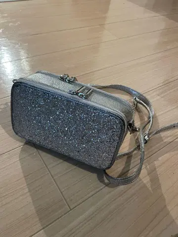 다이애나 실버 글리터 숄더백