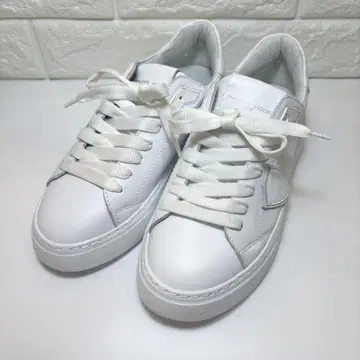 (새상품급) 필립모델 스니커즈