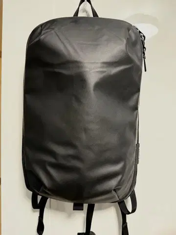 WEXLEY TACOMA | SLIM BACKPACK