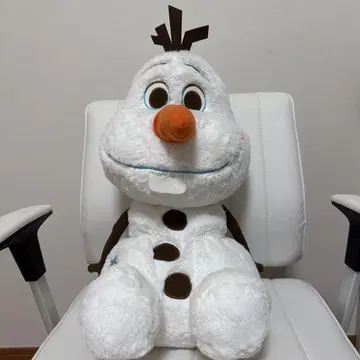 올라프 봉제 인형