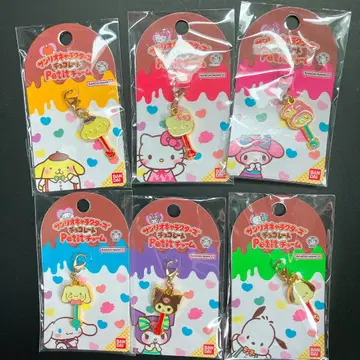 산리오 캐릭터즈 초콜릿 petit 참 세트