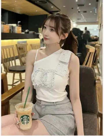 Darich 빅 리본 원숄더 상의