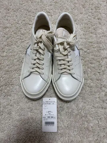 ALL STAR 가죽 화이트 스니커즈 일본제