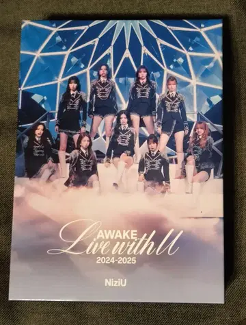 NiziU Live with U 2024-2025 'AWAKE'