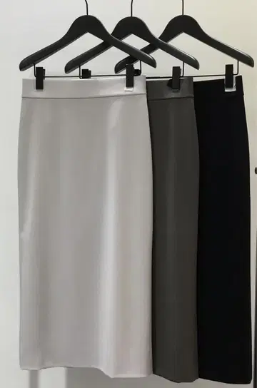 띠어리 럭스 NEW SAXONY 타이트 롱 스커트 40 미사용