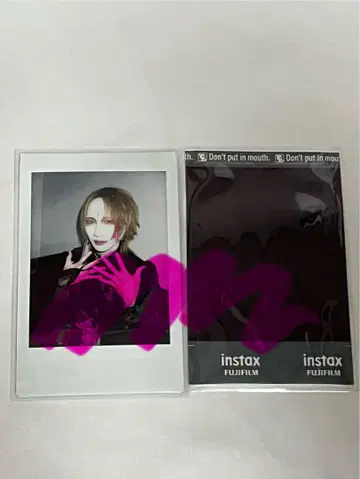 0.1g의 오산 미즈타 마리 폴라로이드