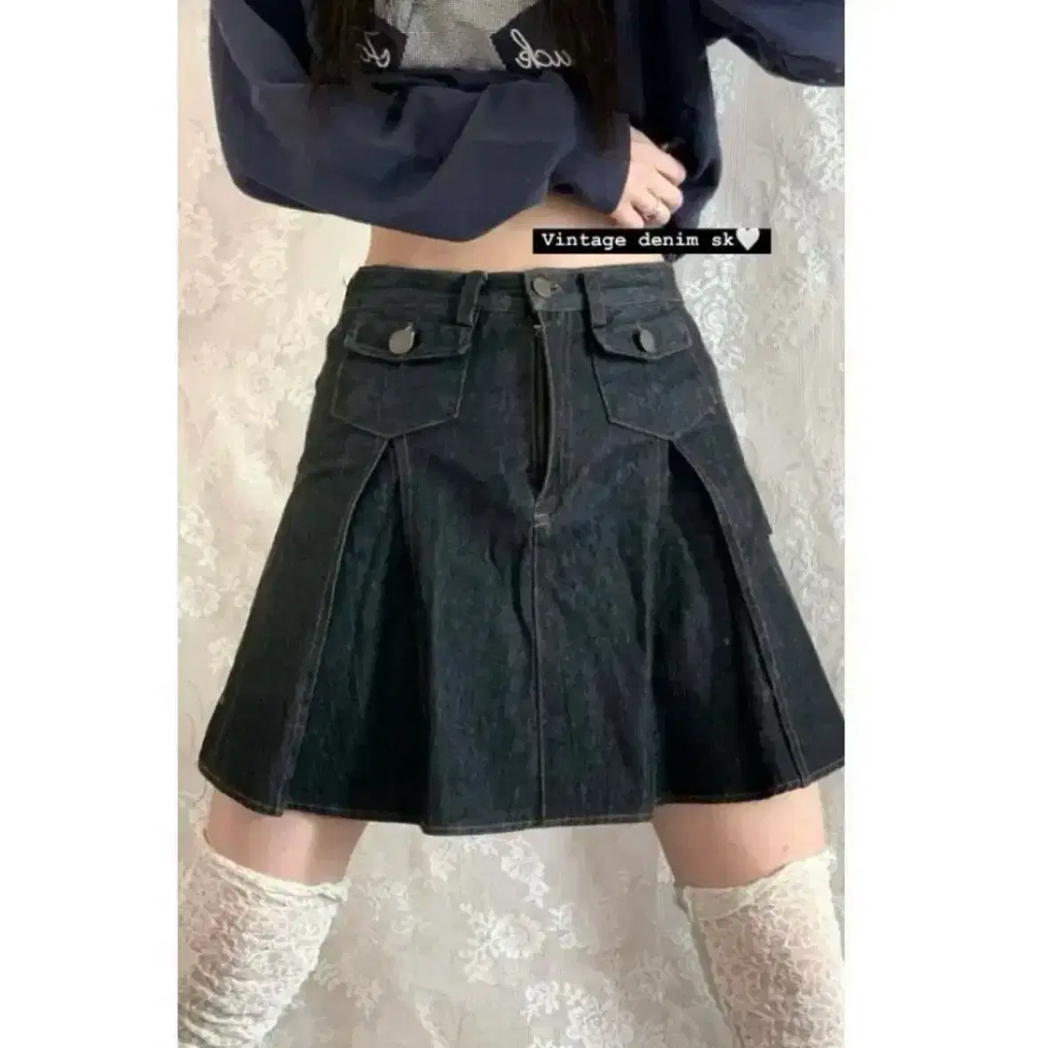 Butterfly Vintage Denim Skirt #버터플라이빈티지,#어항빈티지,#stc빈티지,#오월빈티지,#닛시빈티지 on  Bunjang Global Site.