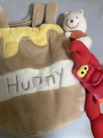곰돌이 푸 허니 포트와 어깨에 올려두는 세바스찬 봉제 인형 세트