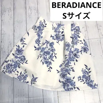 [ BERADIANCE ] 꽃무늬 턱 플레어 스커트 미니 스커트