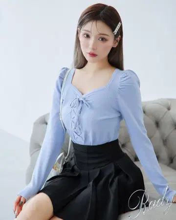 rady 레이스업 니트탑 블루 잔여 1