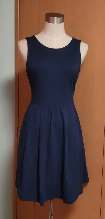 택 포함 새상품 피치 존 베이직 네이비 저지 원피스