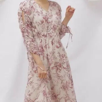 꽃무늬 원피스 질 바이 질 스튜어트