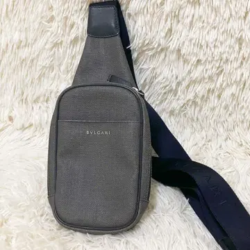 미사용급 불가리 남성용 바디백 사선 가케