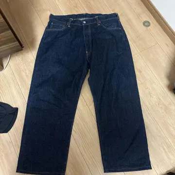 새상품급 다크 네이비 EVISU 도락 골드 페인트 w36