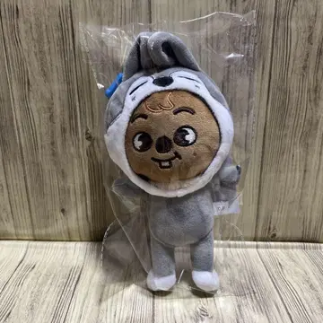 스키즈 SKZOO 한쿼카 백참 TOY WORLD