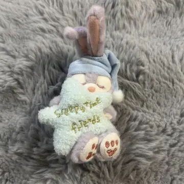 스텔라루 인형 배지