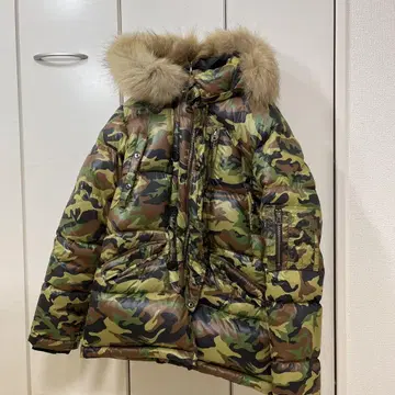 카모 패턴 다운 자켓 퍼 RATTLETRAP