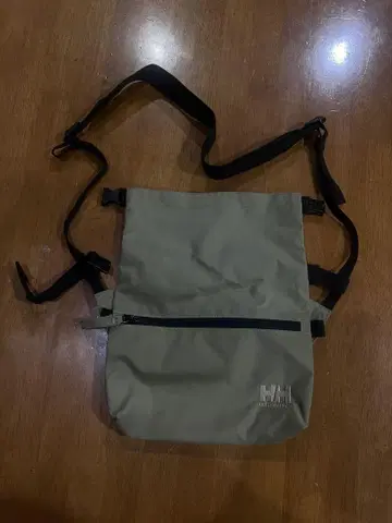 헬리한센 HELLY HANSEN 베이지 사코슈 숄더백