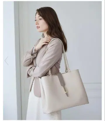 [ 12Twelve Agenda ] Mimi 콜라보 배색 A4 토트백
