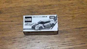 토미카 닛산 GT-R 두바이 경찰 사양