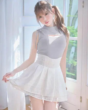 미셸 마카롱 프론트 오픈 미니 원피스