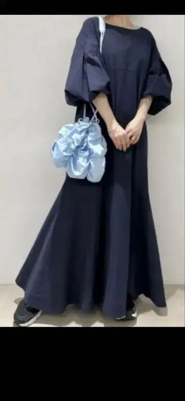 emmi 퍼프 슬리브 원피스 택 포함