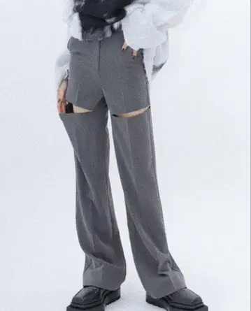 melt the lady hook slit slacks pants