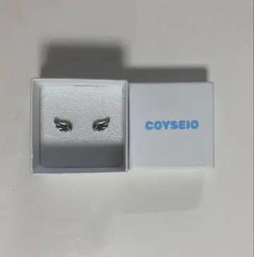 COYSEIO 코이세이오 WING EARRING SILVER 귀걸이