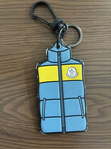 MONCLER 다운 자켓형 키케이스
