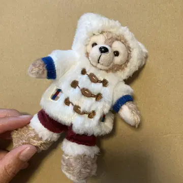 더피 윈터 인형 배지