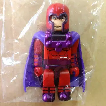 큐브릭 KUBRICK 마그네토 마블MARVEL 피규어
