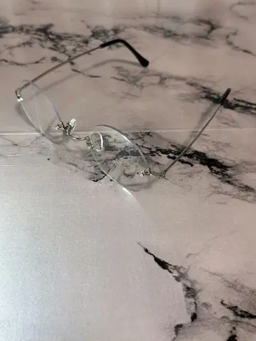 우시지마 카오루 스타일 우시지마 군 스타일 실버 메탈 프레임 오벌 안경
