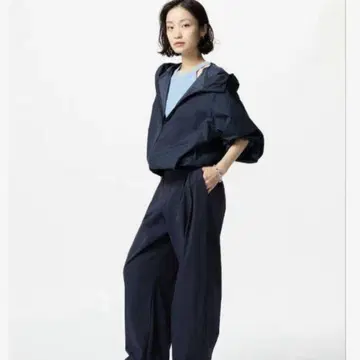 UNIQLO S 울트라 스트레치 액티브 와이드 팬츠 기장 짧음 네이비