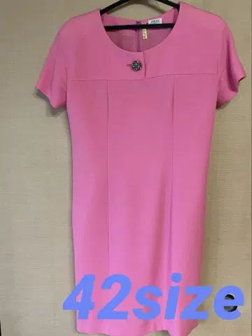 폭시 42사이즈 젤리 버튼 무릎 기장 원피스