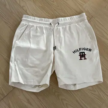 타미힐피거 하프 팬츠