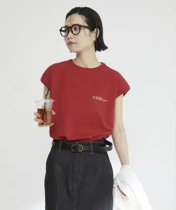 원포인트 자수 베이직 로고 프렌치 슬리브 T셔츠