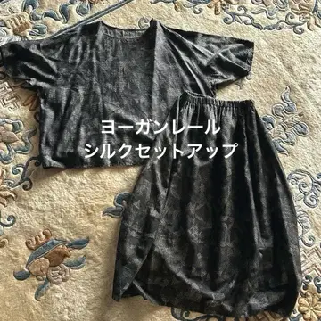 요건 레일 벌룬 스커트 셋업 올 실크 주말 세일
