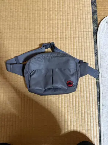 마무트 허리 백