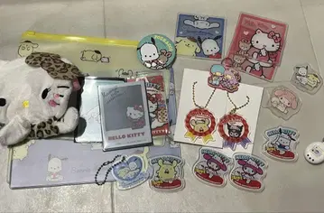 산리오 캐릭터 굿즈 세트