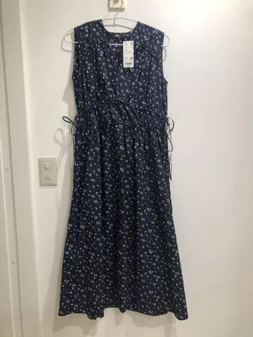 유니클로 UNIQLO 코튼 개더 원피스 원피스 꽃무늬 미니 꽃무늬