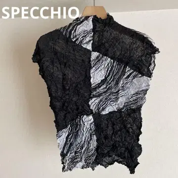 스페치오 SPECCHIO 티셔츠 슬리브리스 주름 가공
