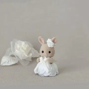 미니어처 인형 의류 플라워 드레스 펄 로즈 화이트