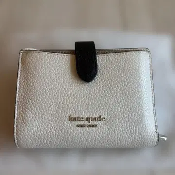 Kate Spade 스몰 지갑 패스 케이스 포함 가죽 반지갑