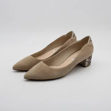 27 DIANA 다이애나 백산 펌프스 (24.5cm) 새상품급