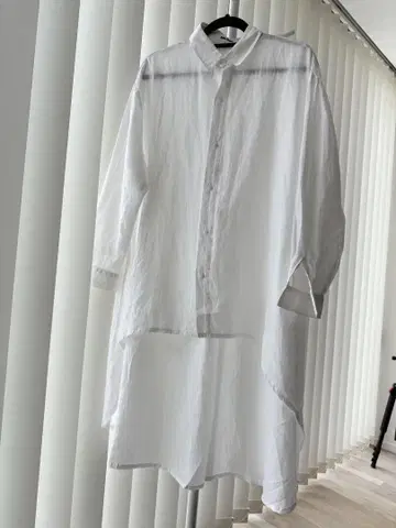 린넨 롱 셔츠 화이트
