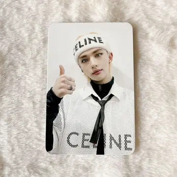 Stray Kids 스키즈 ORDINARY shopee 현진